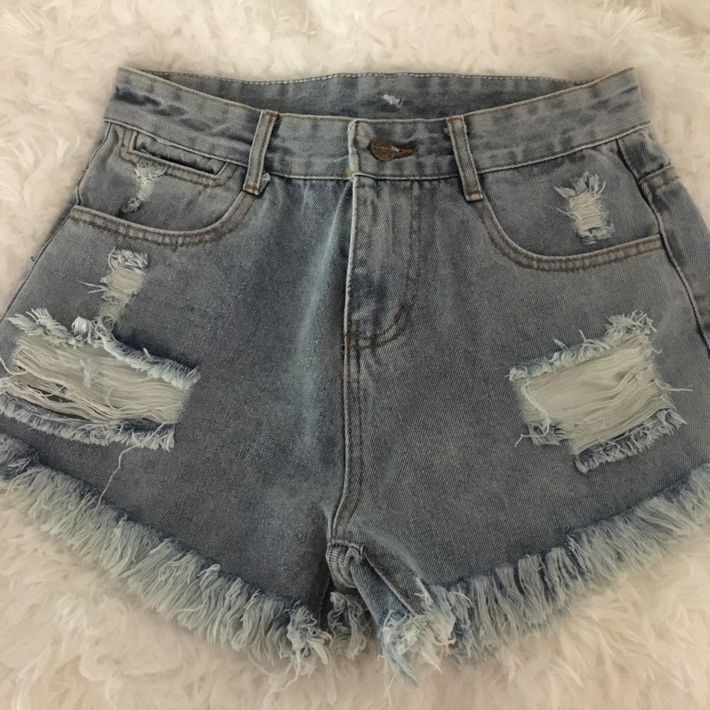 High waist distressed denim shorts, sz L